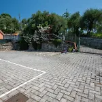 Ollie's House